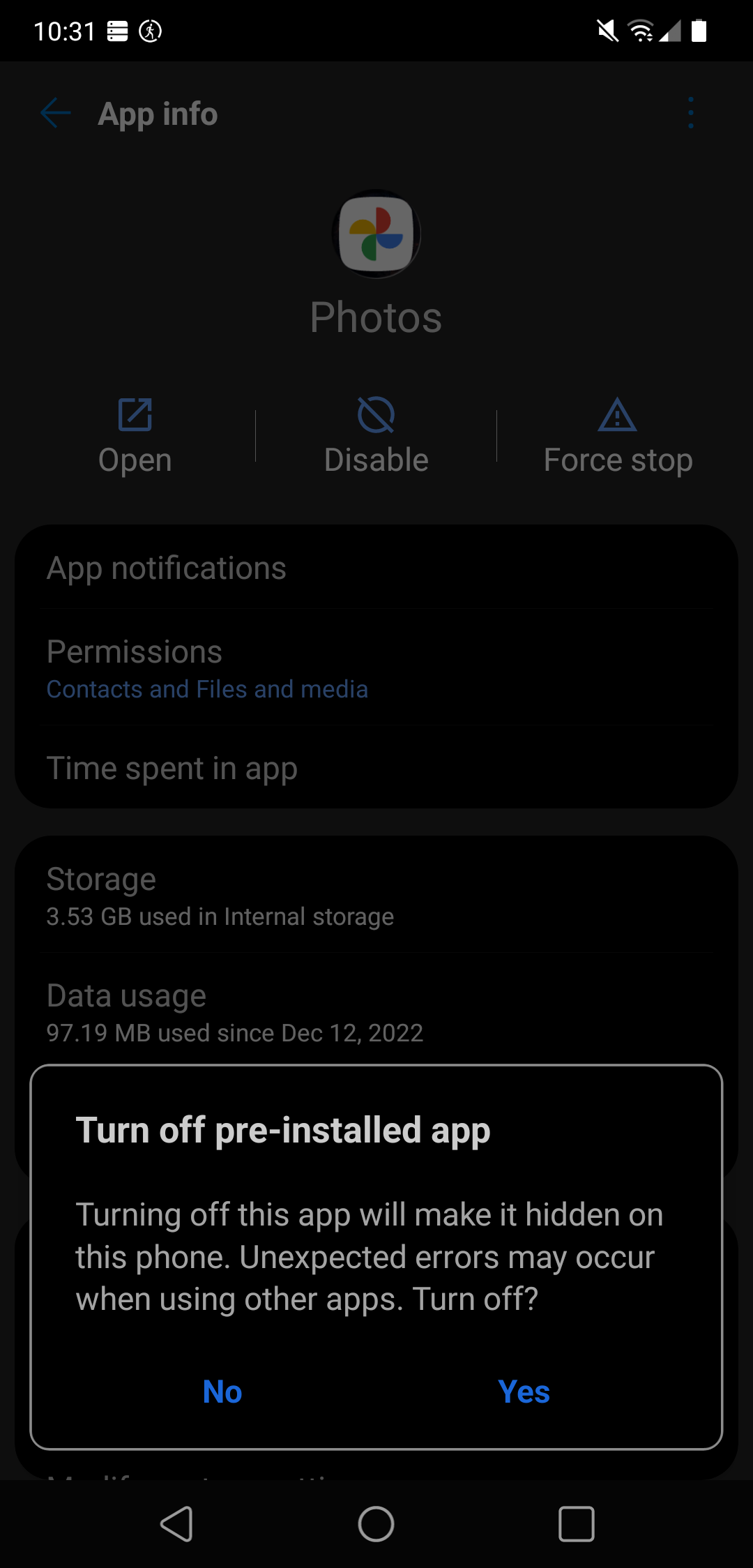 Disabling the Google Photos application on an LG device.
