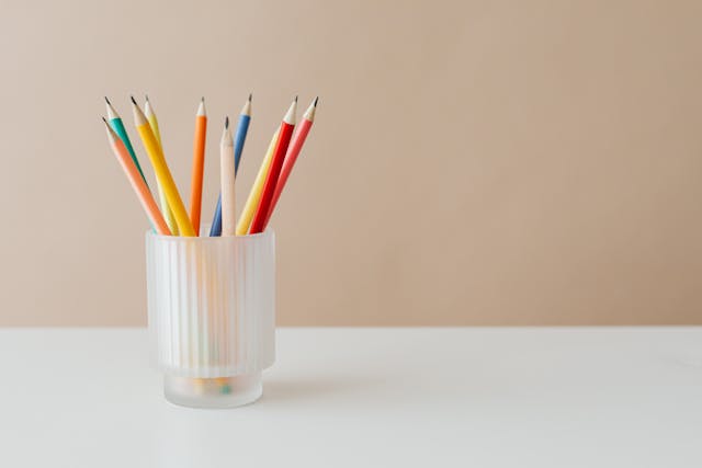 mastering-cloud-organization-creative-ways-to-use-colour-coded-labels.jpg