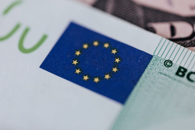 symbol of european uniopn on a banknote - koofr blog cloud storage for business